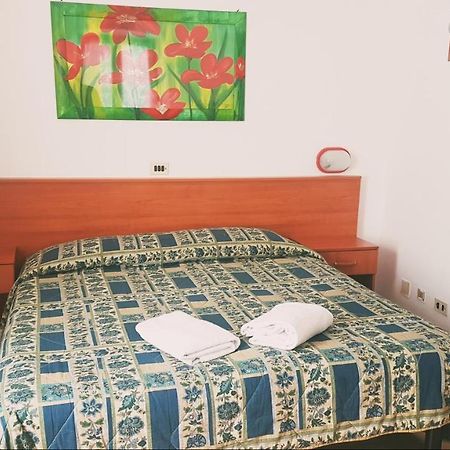 Hotel Miramonti Клав'єре Екстер'єр фото